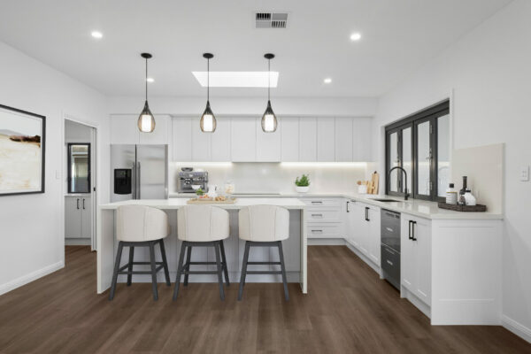 1748641085052_bwrm-17